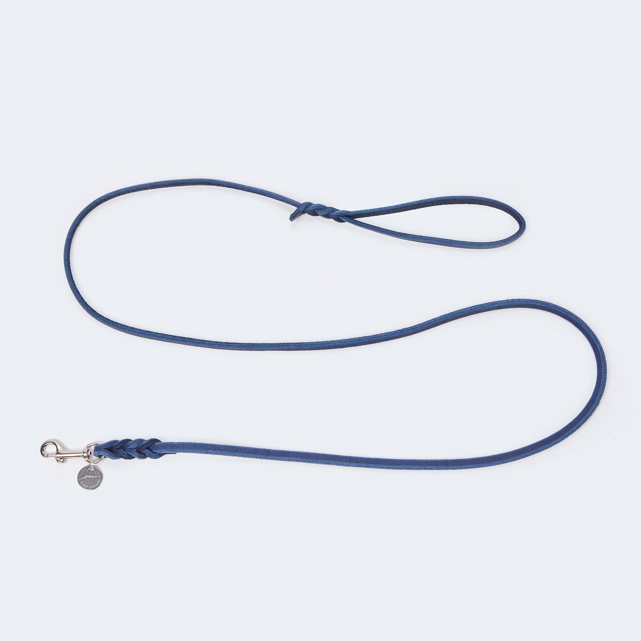 ​​Leopold's Finest for dogs – wholesale Hundkoppel - Hund – Lätt lättoljad läderkoppel1