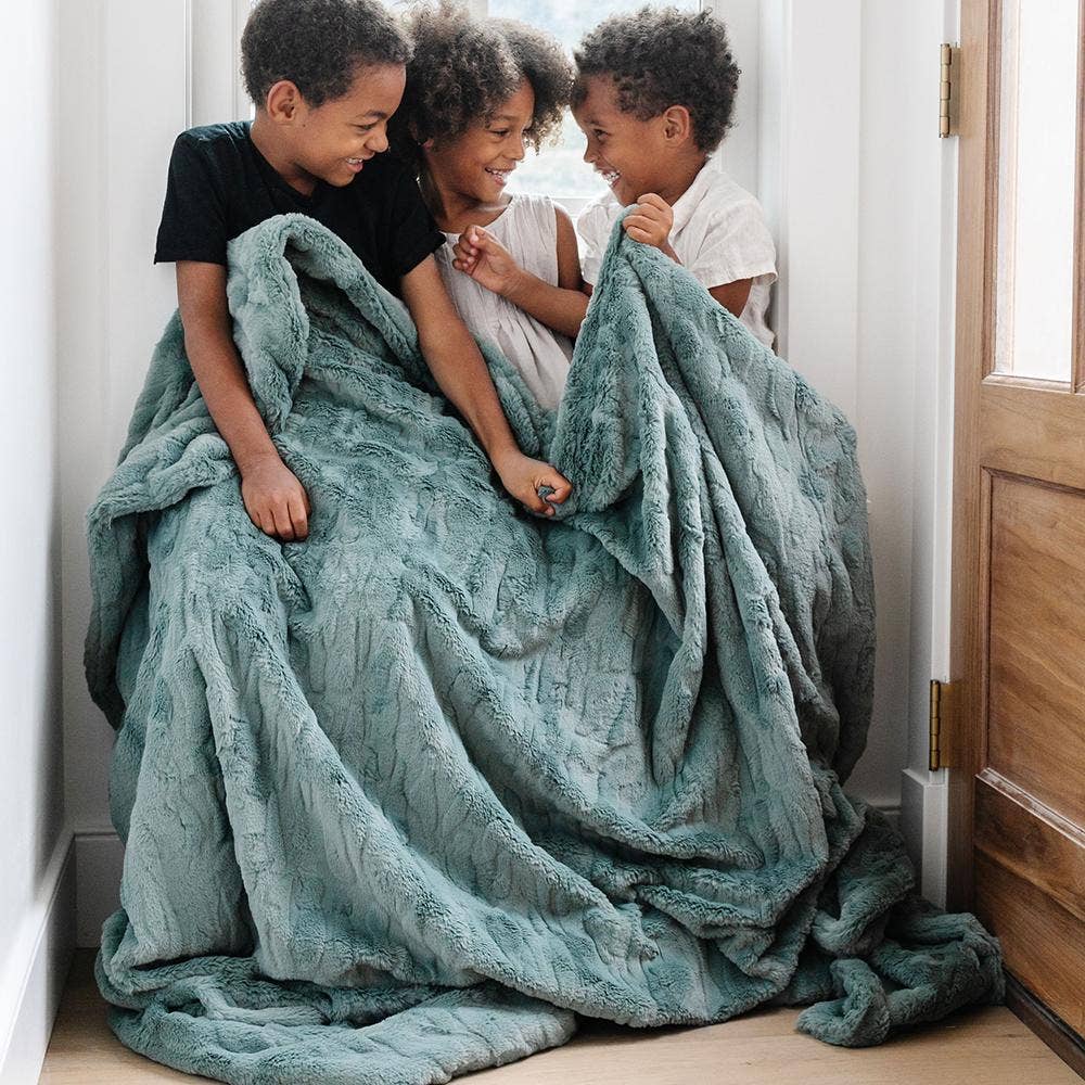 Saranoni - Wholesale Throw Blanket - PATTERNED FAUX FUR XL THROW BLANKETS20