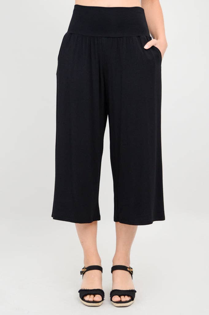 Blue Sky Clothing Co LLC - Wholesale Pants - Women's - Gaylene Capri, Black, Bamboo