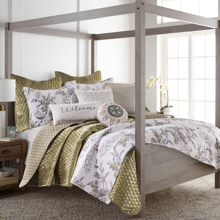 Grey Pisa Quilt Set for wholesale on Faire