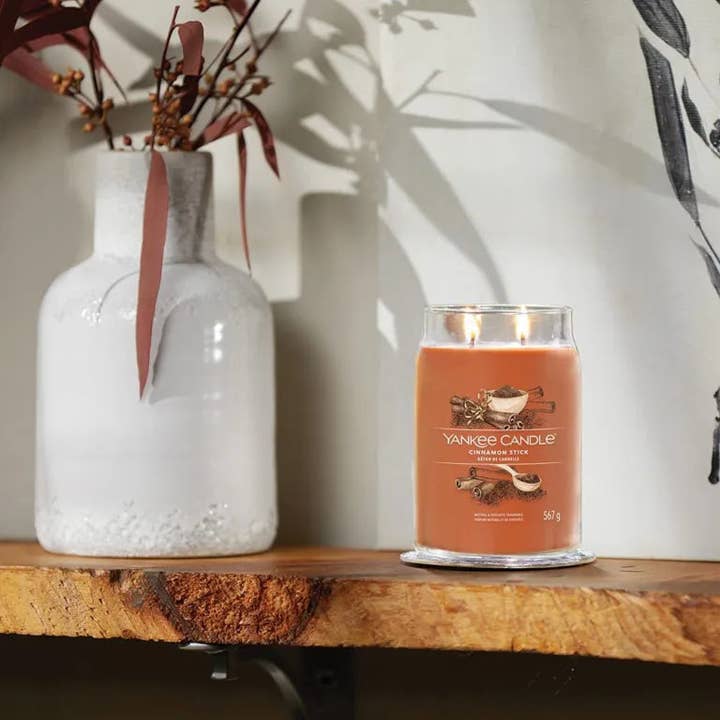 Seifen-Shop - Wholesale Jar/Filled Candle - Yankee Candle Cinnamon Stick Signature - Large Jar2