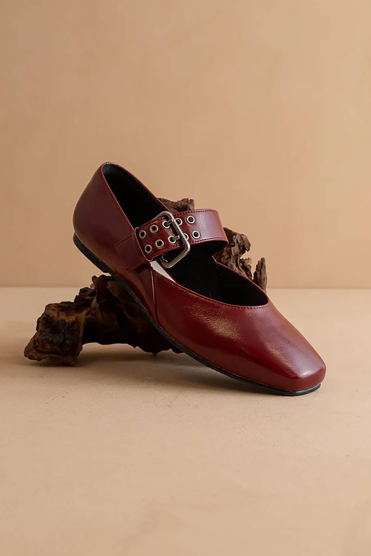 Mis Jes - Wholesale Flats - Women's - OS-SOHO9