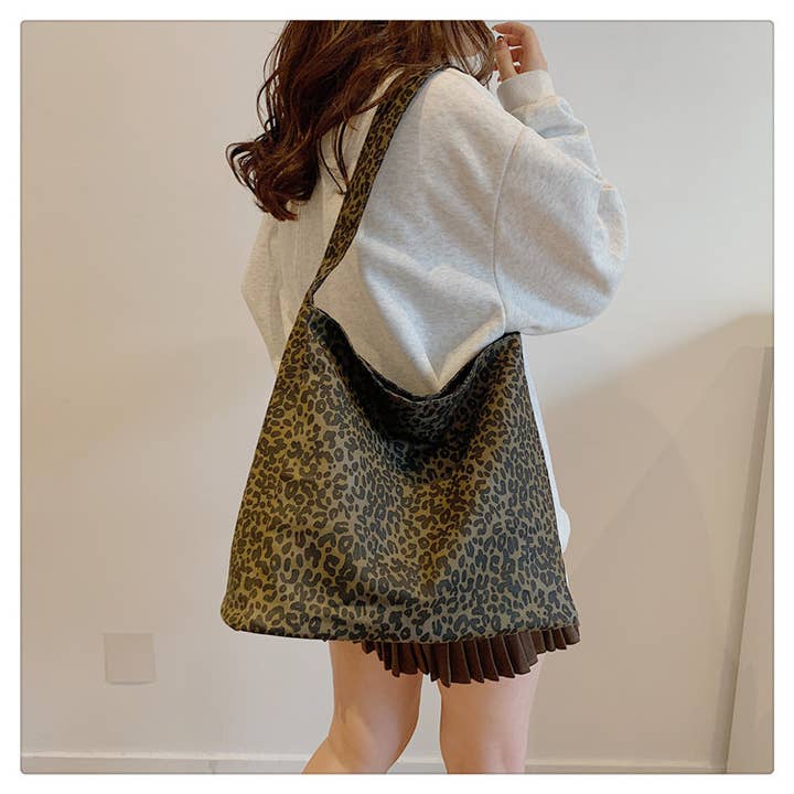Lily Clothing - Wholesale Shoulder Bag - Women's - Fashionable leopard print hand-held tote bag5