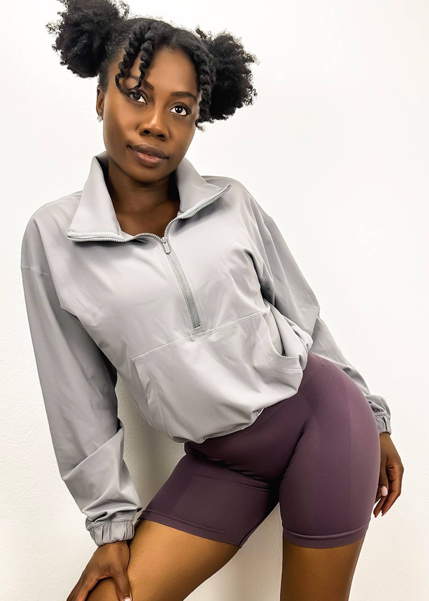 Active by Anna-Kaci – Engroshandel Træningsjakke - Dame – Buttery Blød Høj Hals Halv Zip Beskåret Jakke14