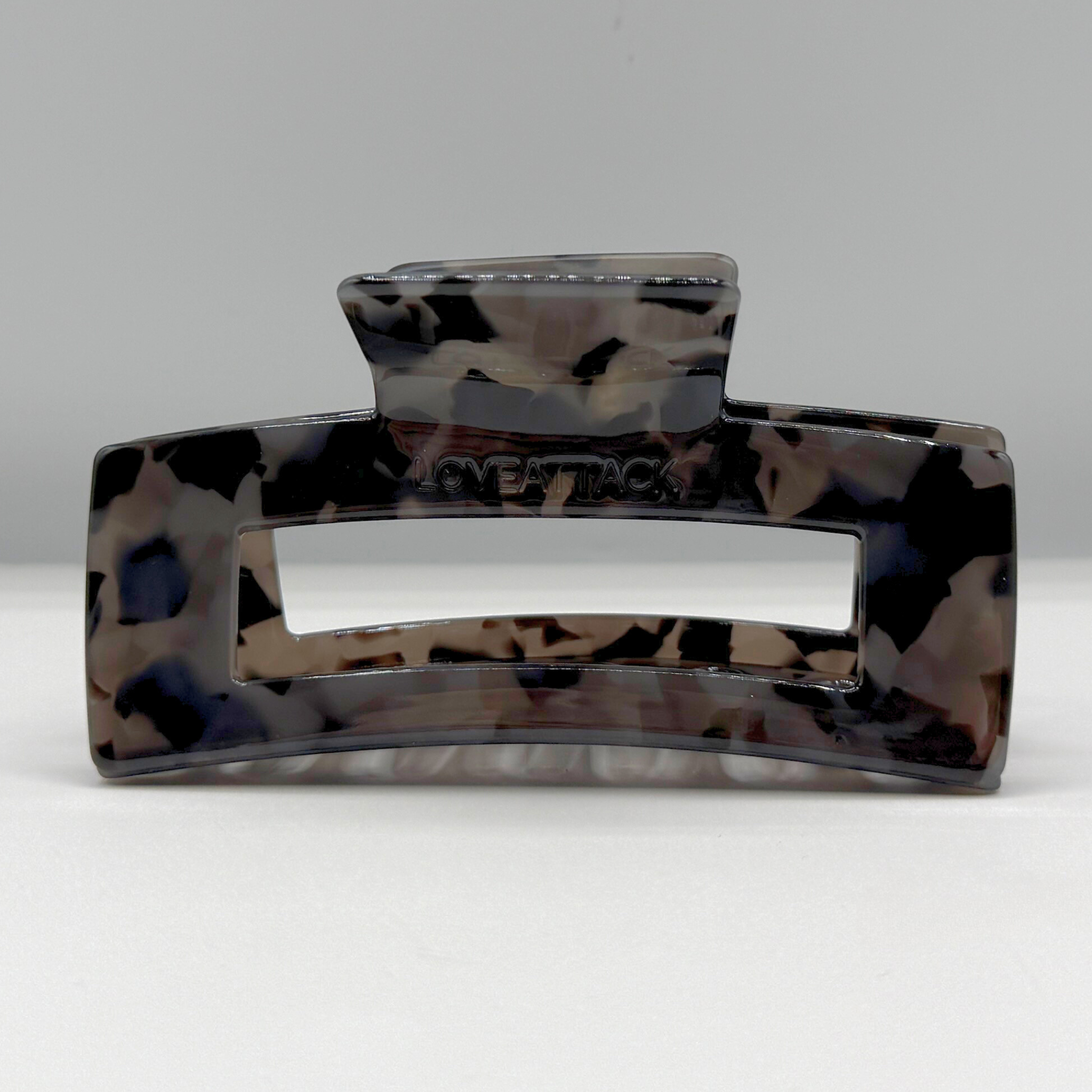 Love Attack - Wholesale Hair Clip - Women's - Aven Cellulose Acetate Hair Claw Clips17