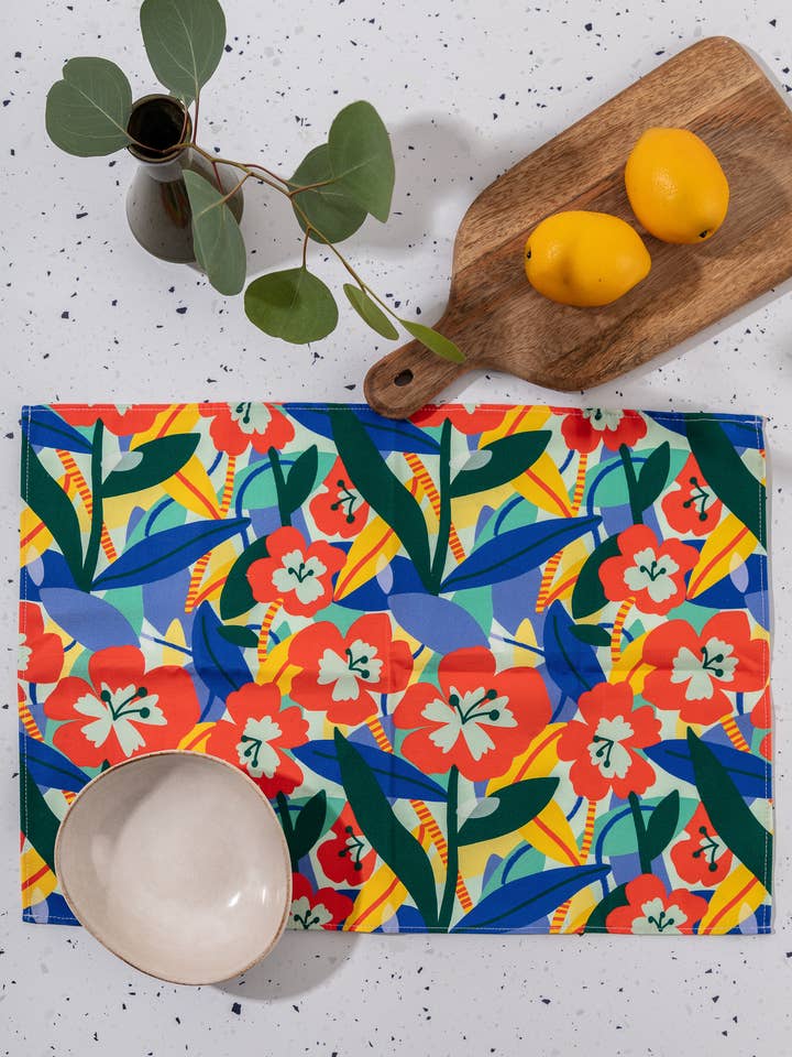 Placemats Burgundy Flower Pattern for wholesale by Teresa Rego