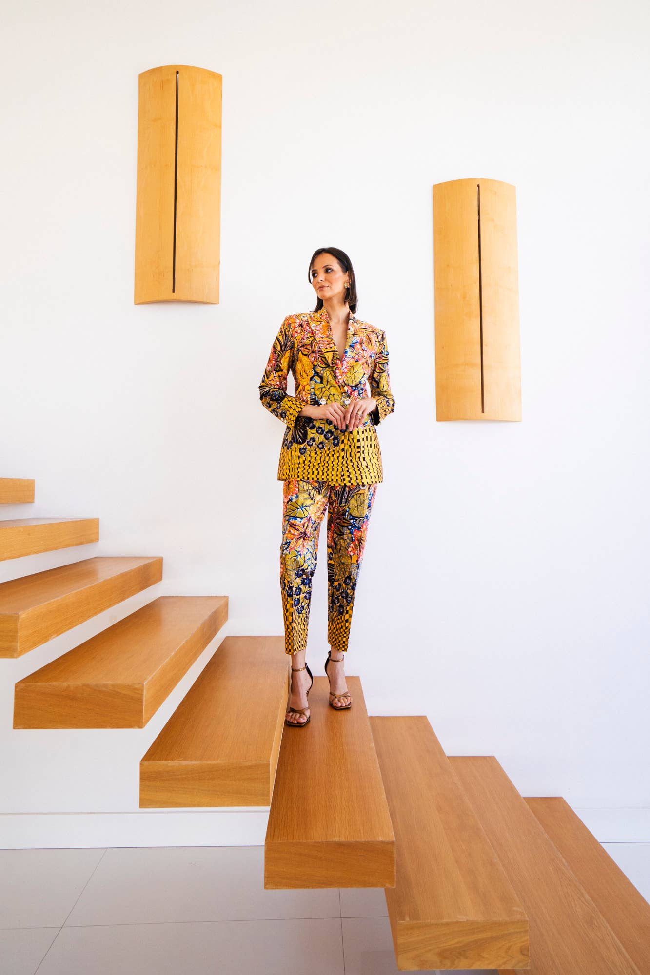 Roselyn Silva - Wholesale Pants - Women's - Printed Cigarette Trousers1