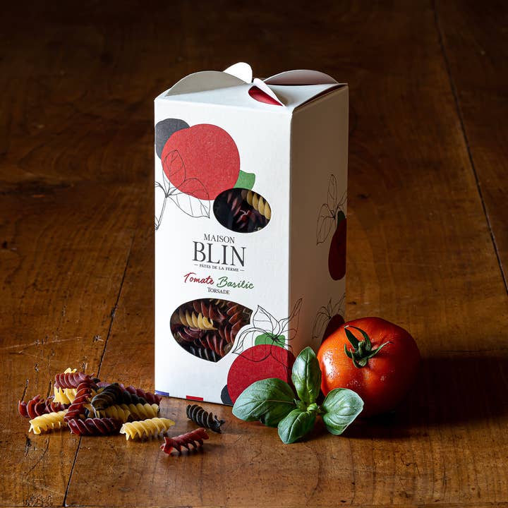 Tomato & Basil Twist Pasta for wholesale by MAISON BLIN
