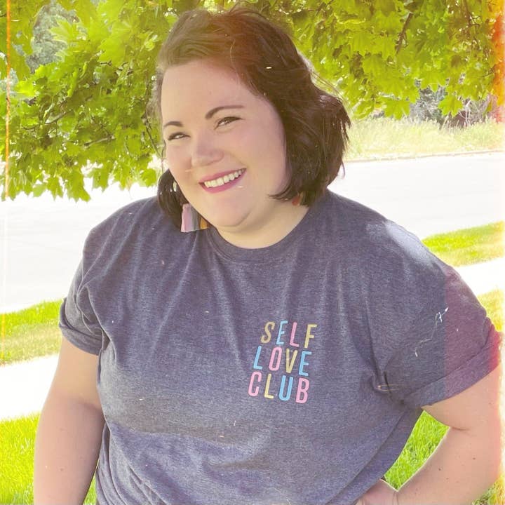 T-shirt Pastel Self Love Club pour la vente par The Creative Ink