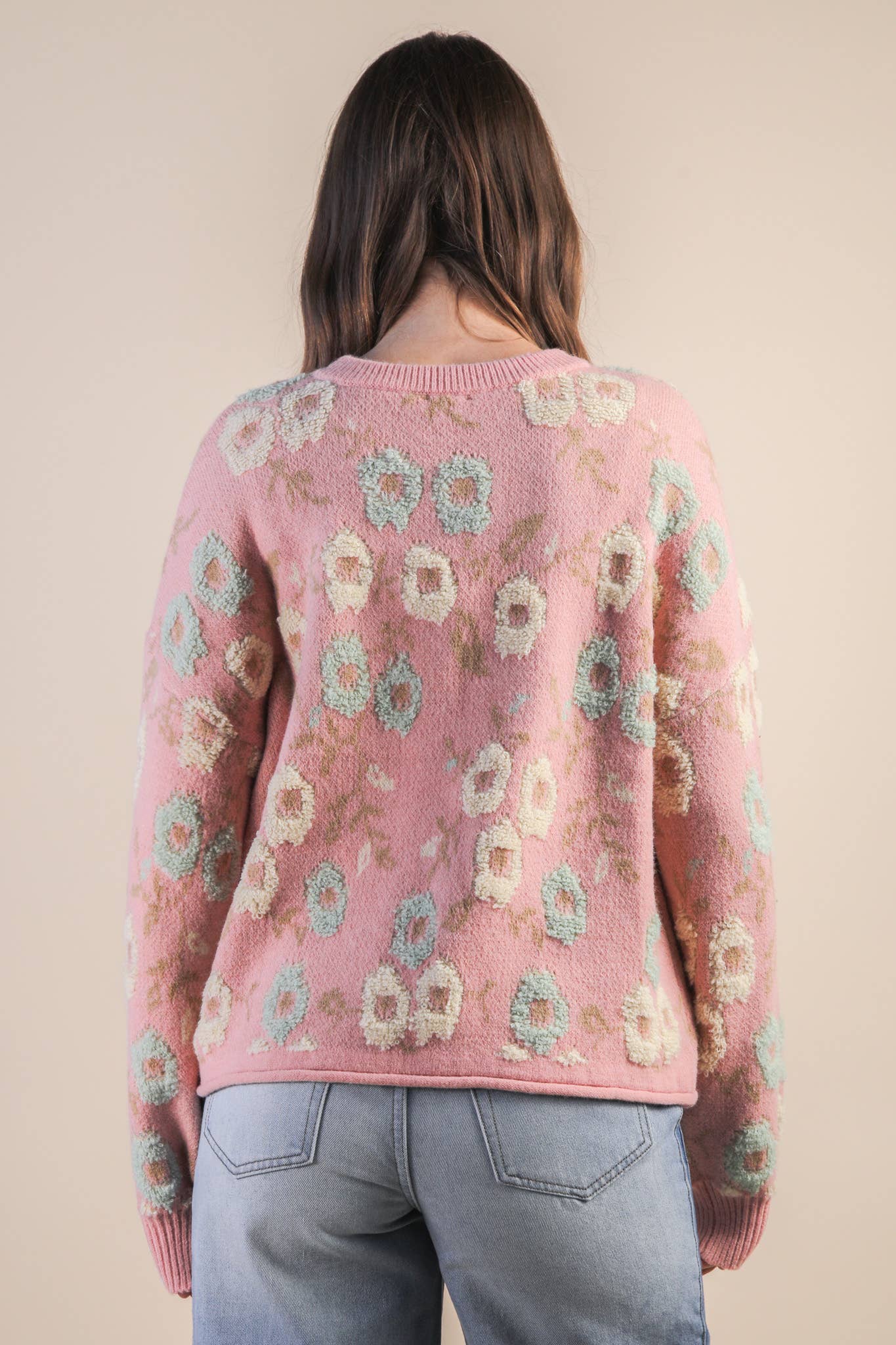 VERY J – wholesale Knitted jumper – Women′s – 12W3428N-Oversized Floral Textured Printed Knit Sweater Top10