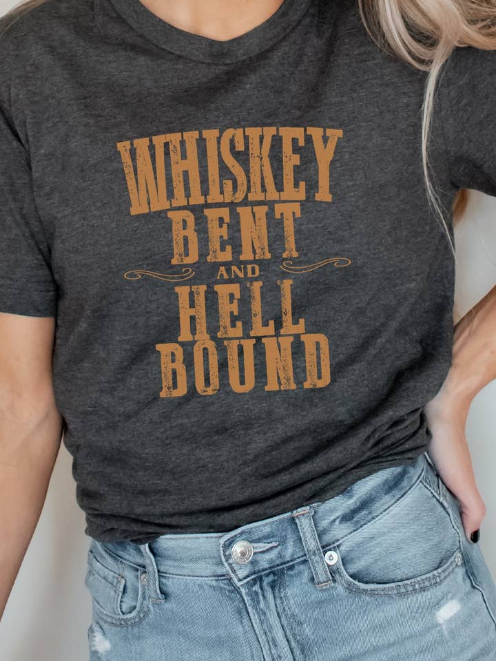 Kissed Apparel - Venta al por mayor Camiseta serigrafiada - Mujer - Camiseta con estampado western con estampado Whiskey Bent and Hell Bound2