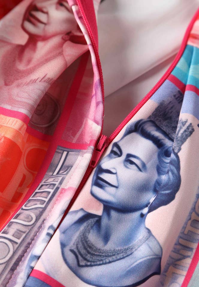 Dolly & Dotty - Vendita all'ingrosso Vestito - Donna - Abito a dondolo multicolore Amanda Queen Elizabeth con scollo rotondo9