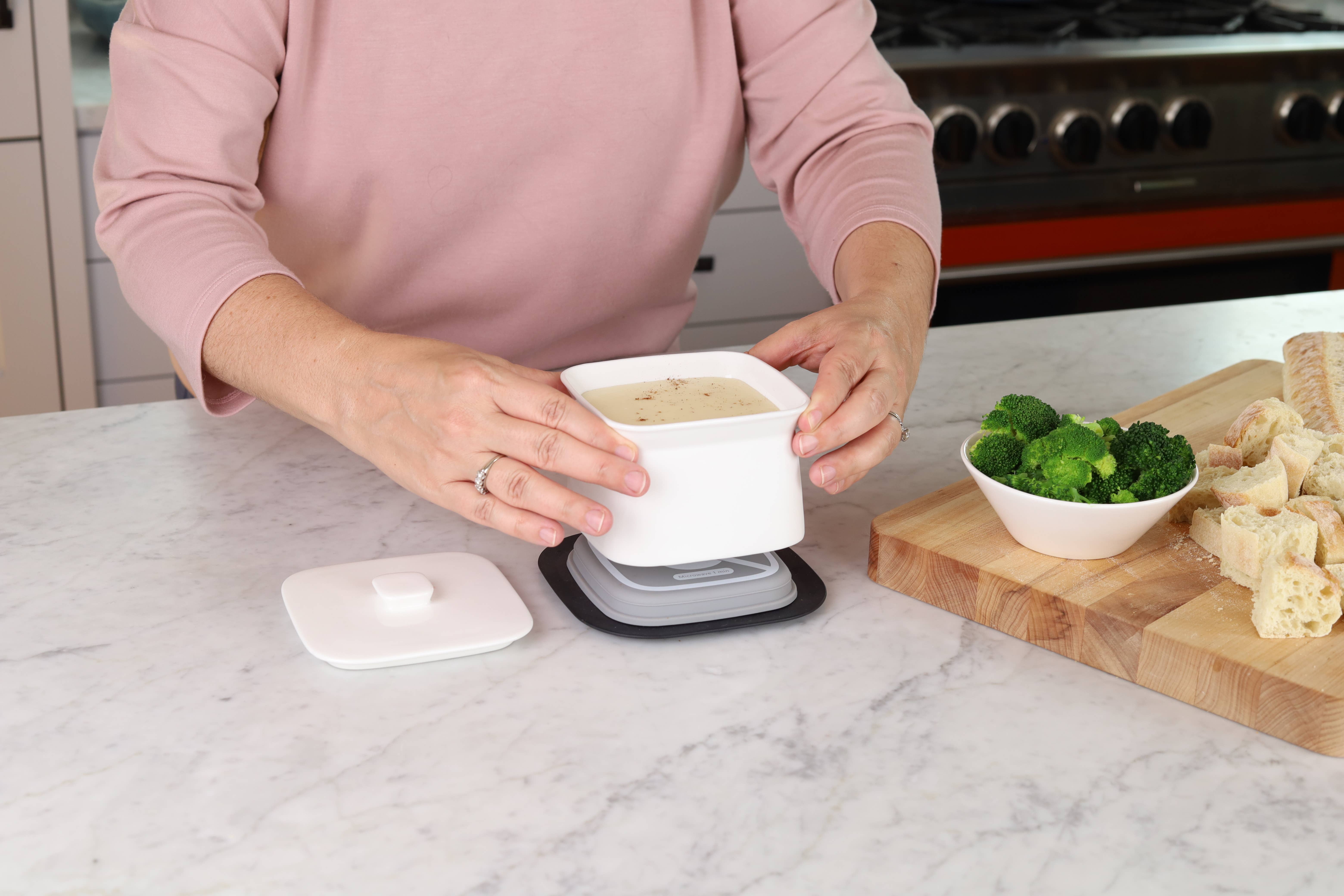 THAT Inventions - Wholesale Dip - HeatTHAT! 1-Hour Heated Tableware10