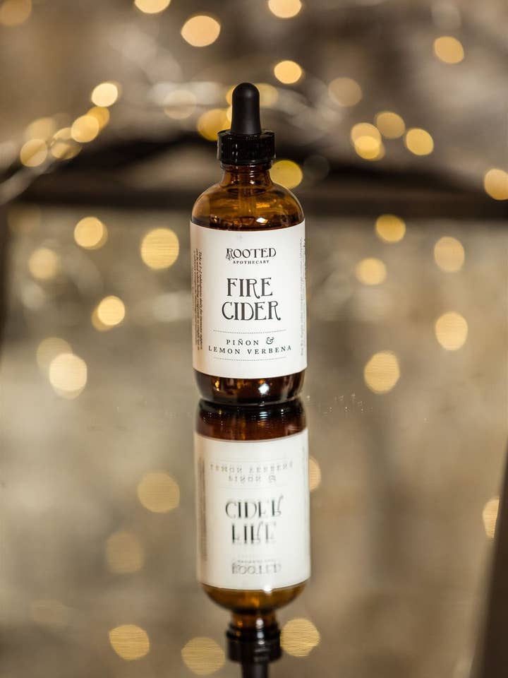 Feuer-Cider für den Großhandel von Rooted Apothecary