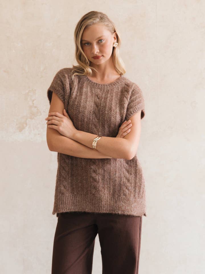 FLUFFY CABLE KNIT VEST for wholesale by Global Fashion House