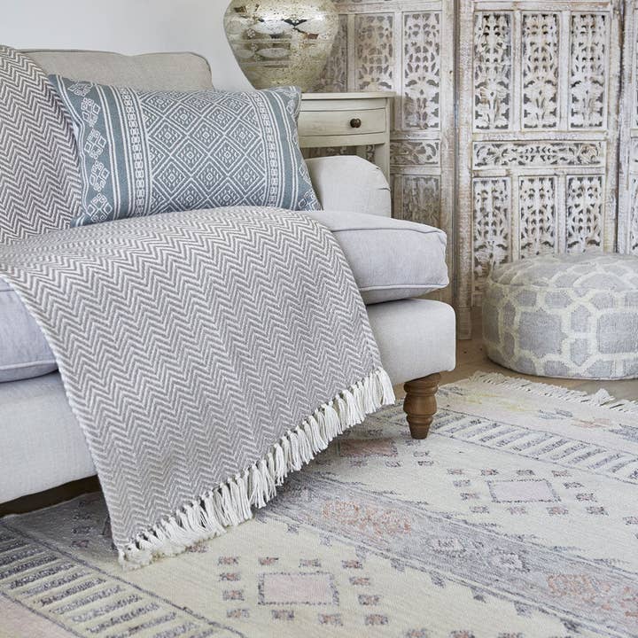 Weaver Green - Wholesale Area Rug - Andalucia Cadiz Rug4