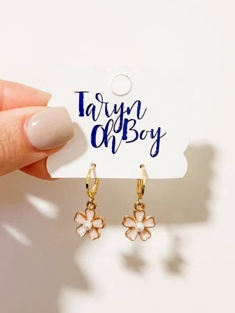 Blush Pearl Flower Earrings for wholesale by TarynOhBoy