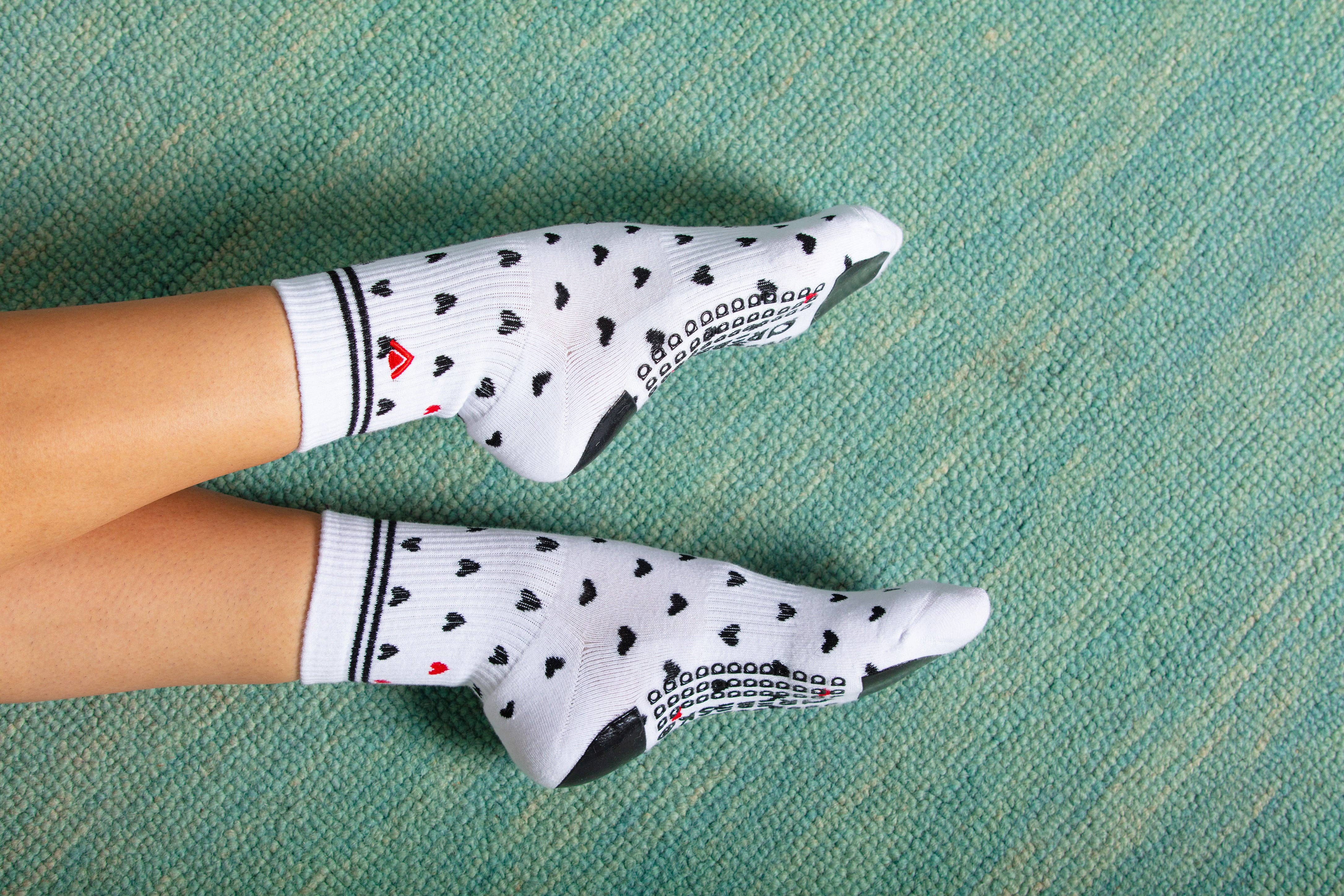 Arebesk - Wholesale Socks - Women's - Classic Women's Crew Grip Sock13