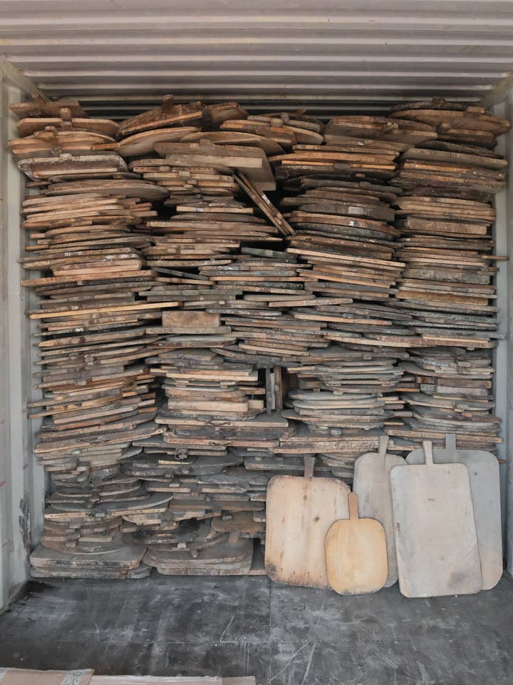 Planche à pain turque vintage | Planche rustique pour la vente par Golden Oldies Antiques