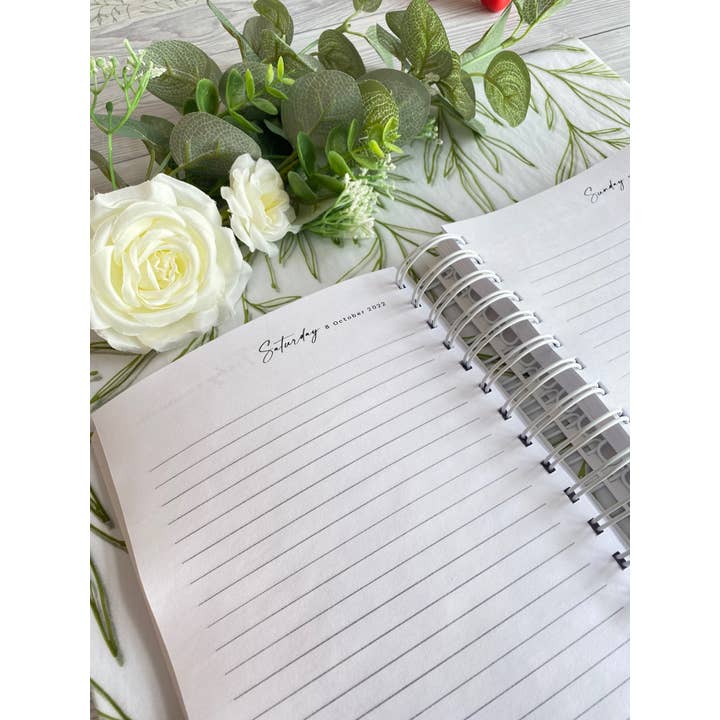 SR Creative Studio – wholesale Planner – 2025 Custom Name Planner with Recycled Paper and Wire Bound3