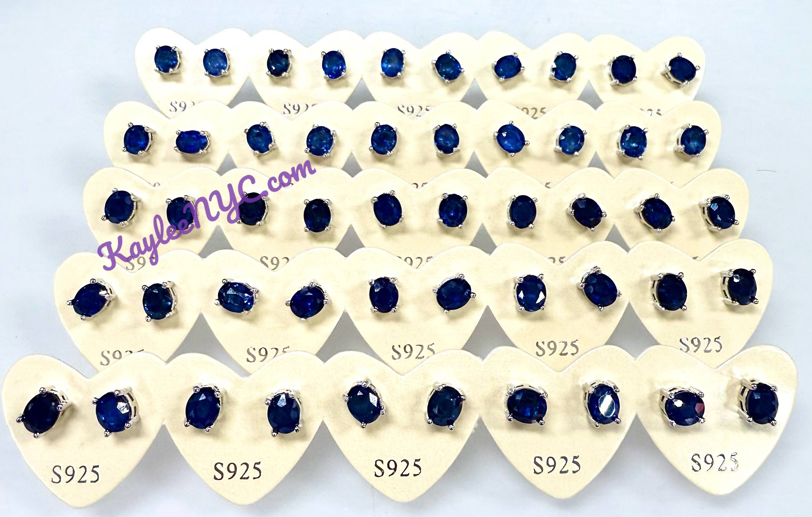 KayleeNYC – wholesale Solitärörhängen – Naturliga safirörhängen i sterlingsilver (925) 5x7 mm6