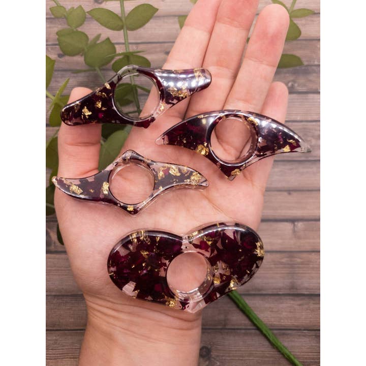 Botanically Bookish - Wholesale Book Holder - Rose & Gold Book Page Holder, Flower Thumb Page Spreader6