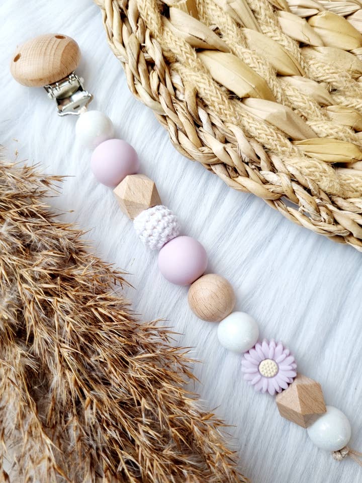 Speenkoord Daisy Lila | speenketting | babyproduct for wholesale by Happy by Lies