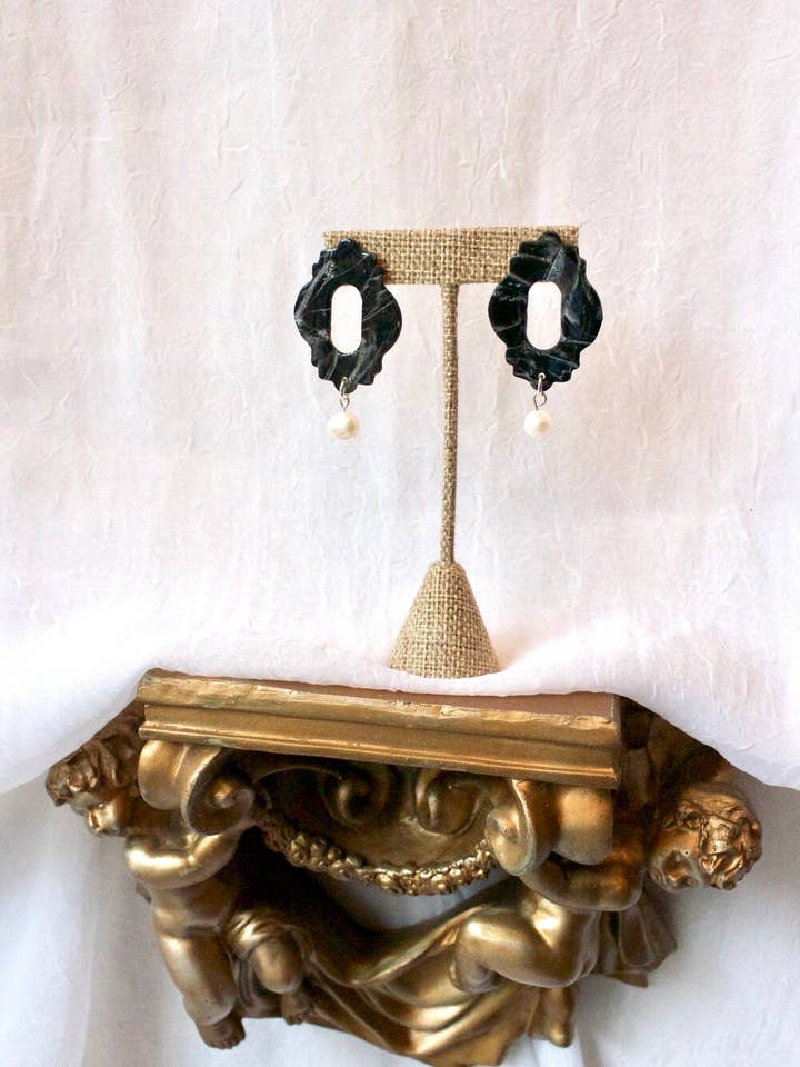 Boucles d'oreilles Anana pour la vente par Mar Designs