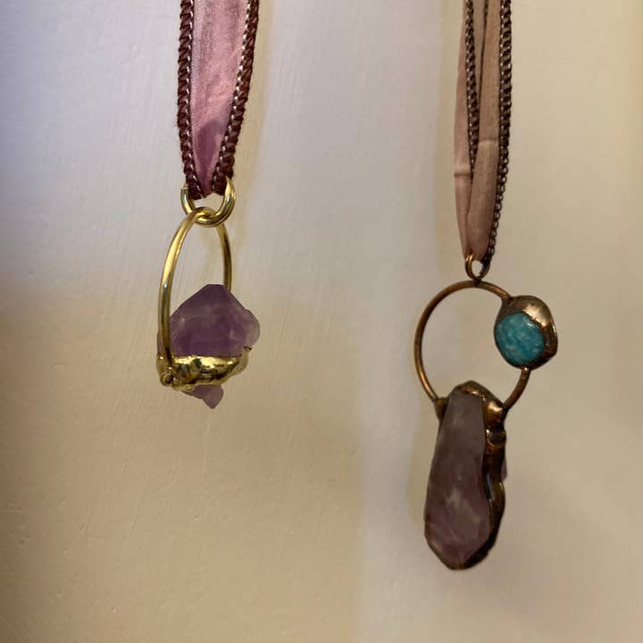 Tezeè – wholesale Hänge-/berlockhalsband – tyg halsband