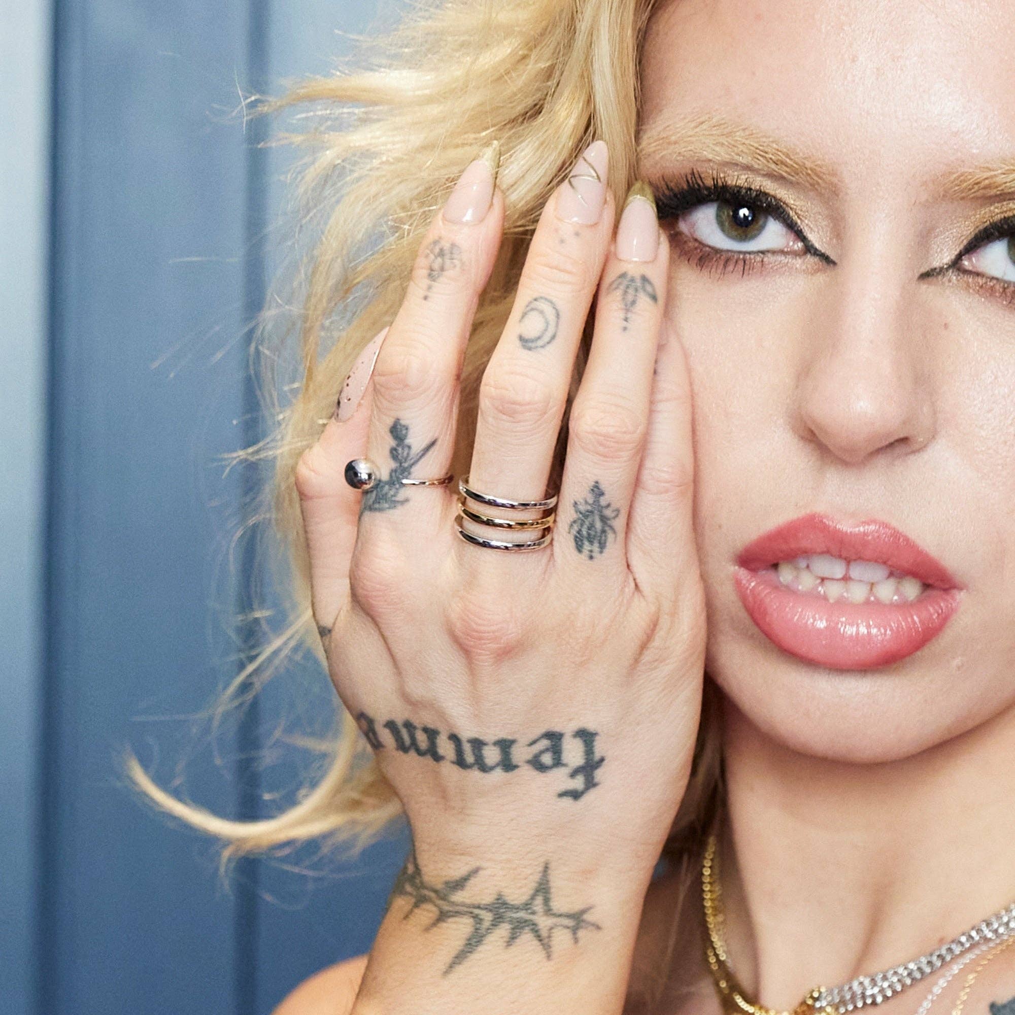 Scream Pretty - Recycled Sterling Silver Jewellery – Großhandel Band/Stapelring – Dreifachbandring aus gemischtem Metall1