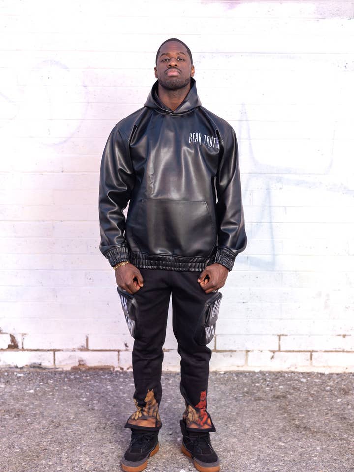 BT Simply Leather with Girlfriend Pocket for wholesale by Bear Truth