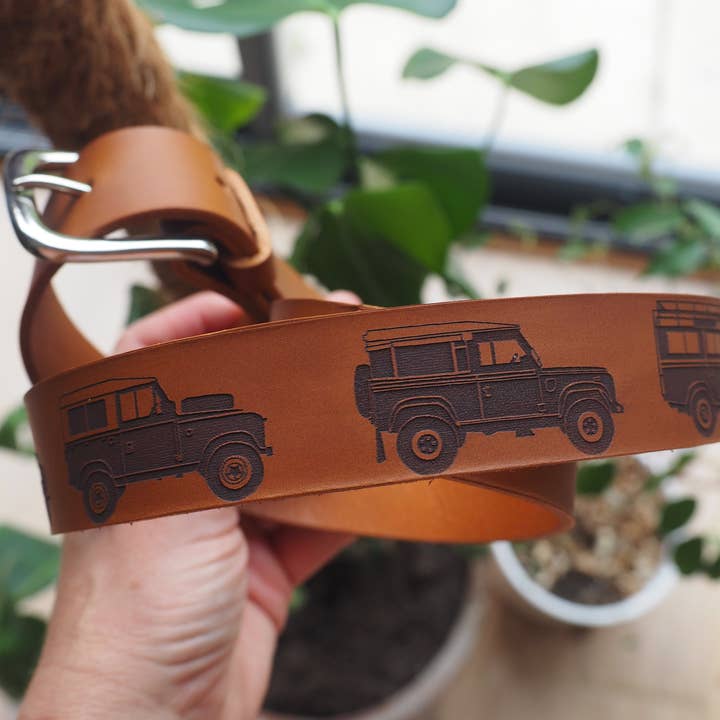 Stabo - Wholesale Belt - Unisex - Leather belt engraved with land rovers