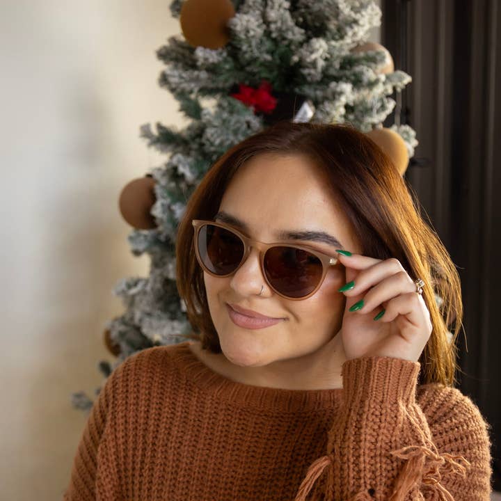 Midnight - Women's Polarized Medium Horn Sunglasses for wholesale by DAX Eyewear