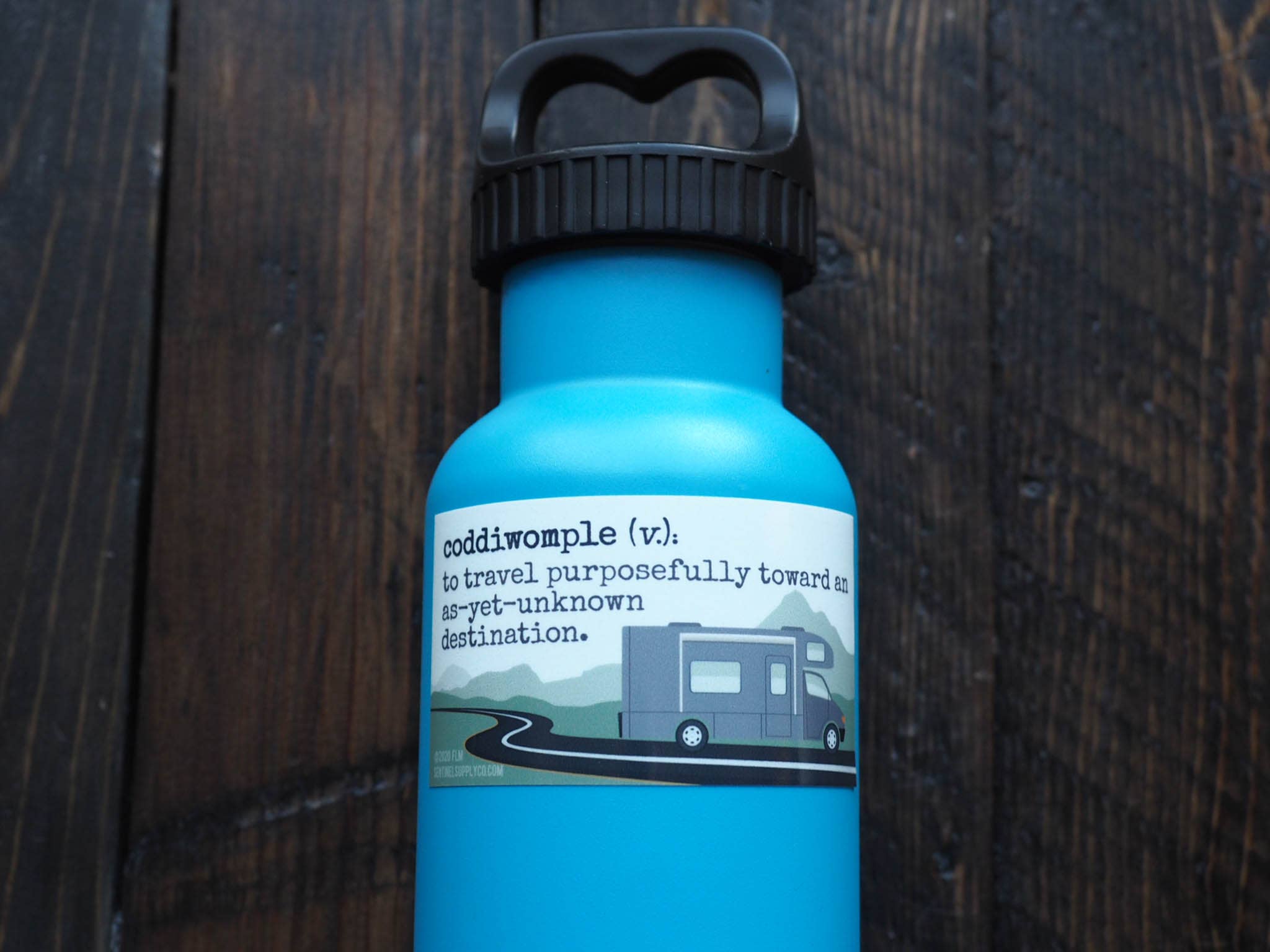Sentinel Supply – wholesale Klistermärke – Coddiwomple Klistermärke - Hiker, RV, VW Van, eller motorcykel7