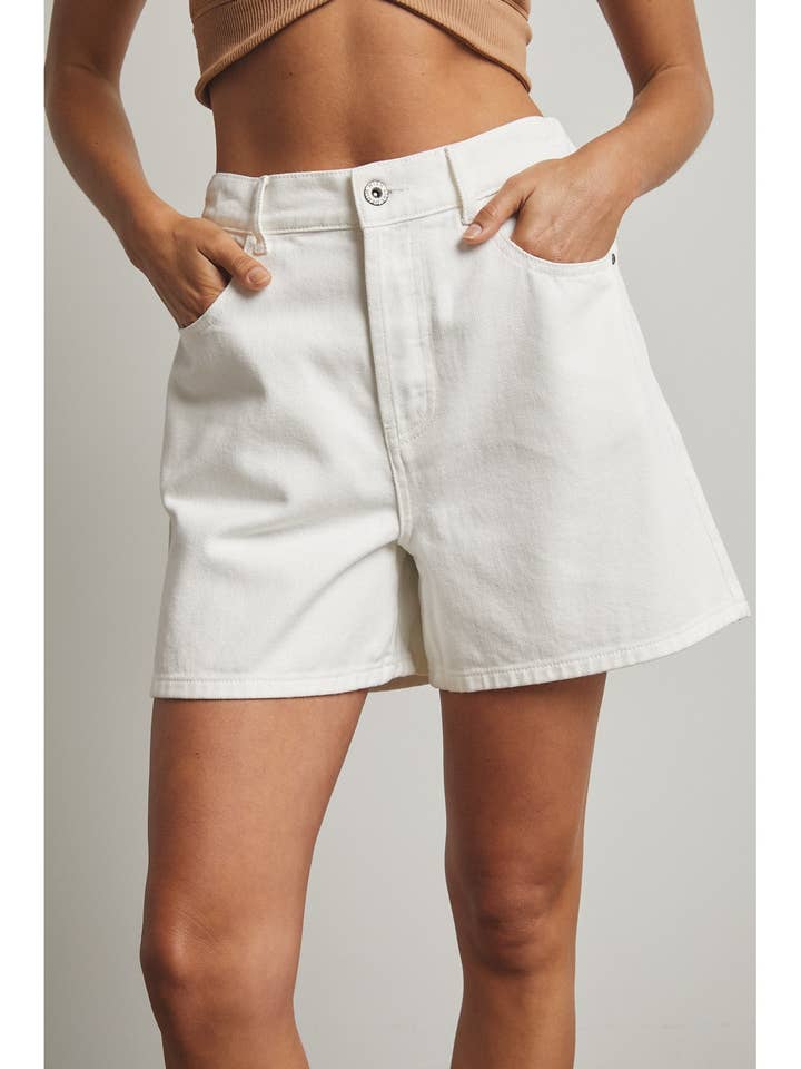 Wishlist Apparel - Wholesale Shorts - Women's - CLASSIC COTTON DENIM SHORTS / WL25-1163612