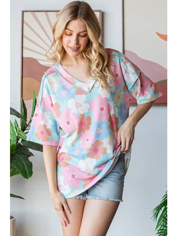 MINT ET7881-11 SHORT SLEEVE FLORAL PRINT TOP for wholesale on Faire
