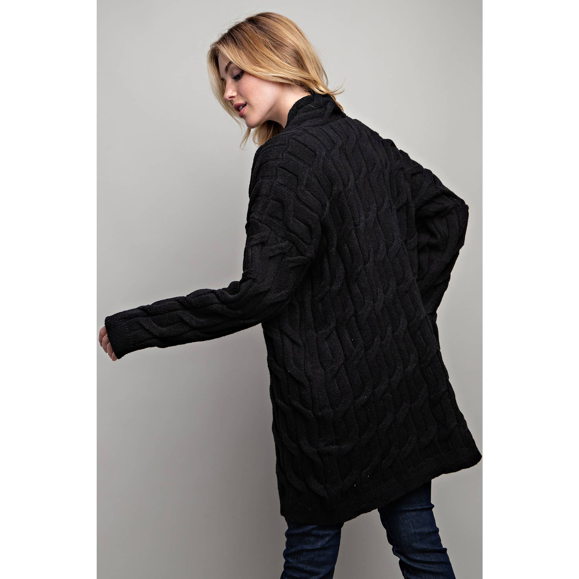 Sweet Generis - Wholesale Cardigan - Women's - CHUNKY CABLE KNITTING CARDIGAN9