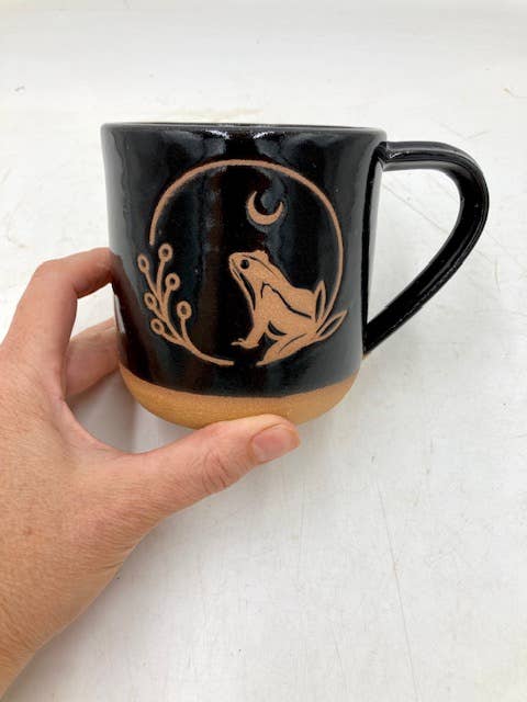 Ruby Farms Pottery - Wholesale Coffee Mug - Midnight Frog2