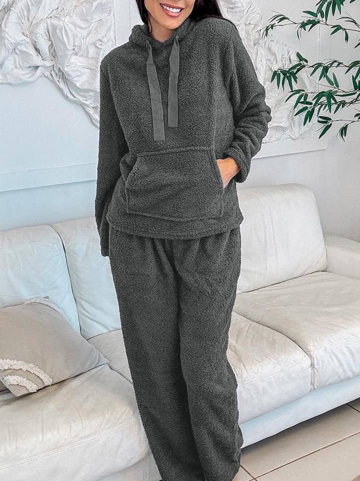 Middelgrijze Fuzzy Hoodie met Trekkoord en Lounge Broek 2-delige Set voor wholesale door Lovesoft