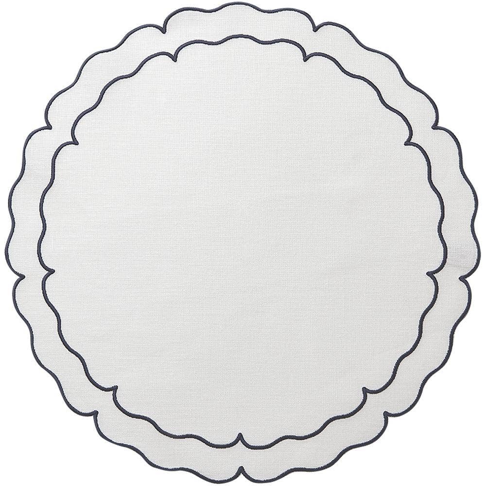 Skyros Designs - Wholesale Placemat - Linho Scalloped Round Placemat White / Navy - Set of 20