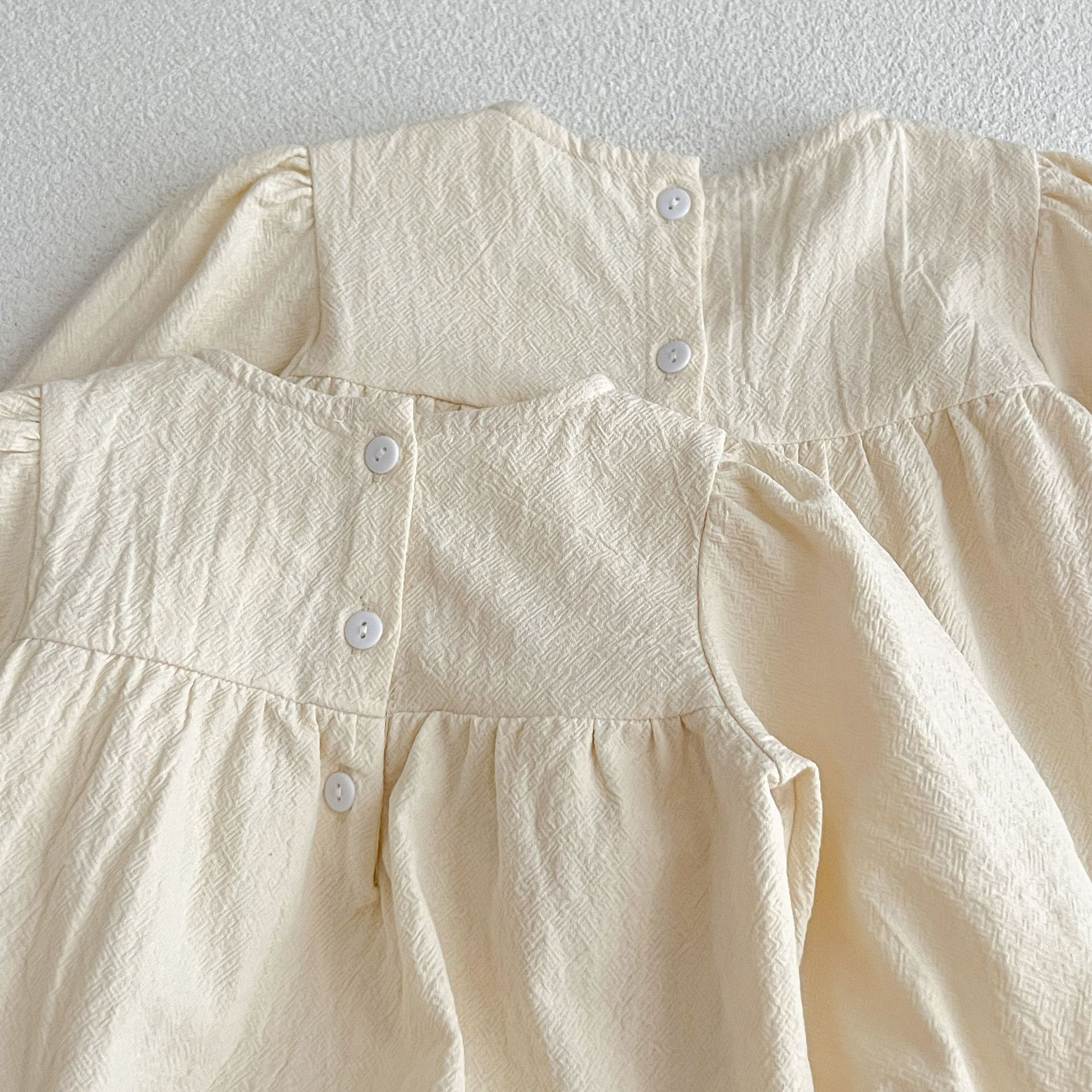 Annie & Charles – wholesale Dress – Baby – Annie & Charles® Baby Bloomer/ENNA dress3