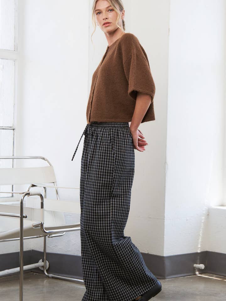 Brown Quarter-Sleeve Knit Cardigans for wholesale on Faire4