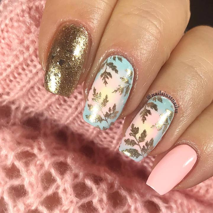 Duri Cosmetics - Wholesale Nail Polish - 178 All that Glitters, Gold Glitter Nail Polish5