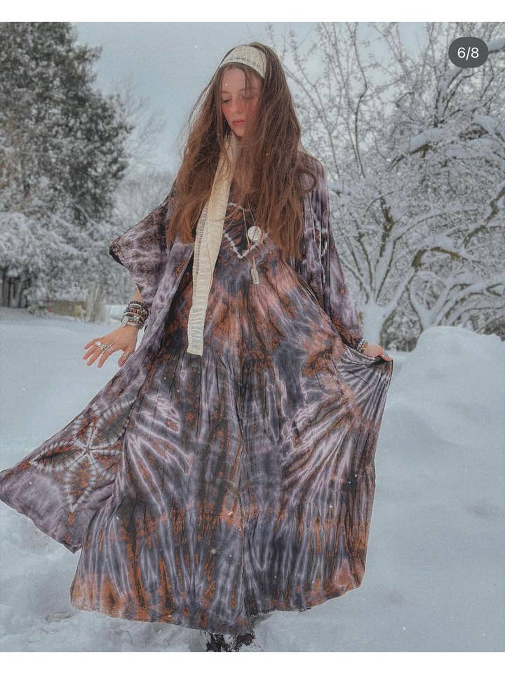 Gardenbelle Shop - Vendita all'ingrosso Vestito - Donna - Maxi abito Hippie Boho Love tinto a mano, colori neutri a cuore