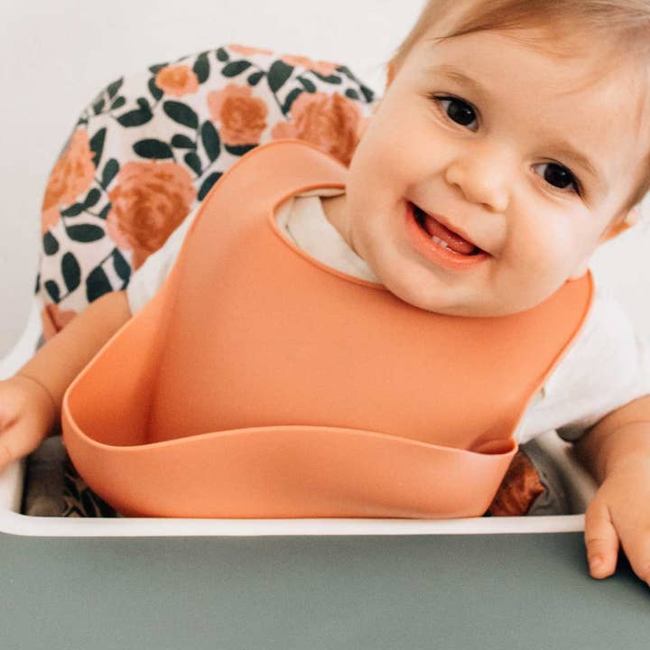 Babyslabbetje van siliconen - Clay voor wholesale door Dolly Lana