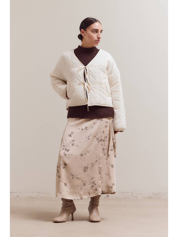 Grade & Gather - Wholesale Jacket - Women's - 80417 - FRONT TIE QUILTING JACKET10