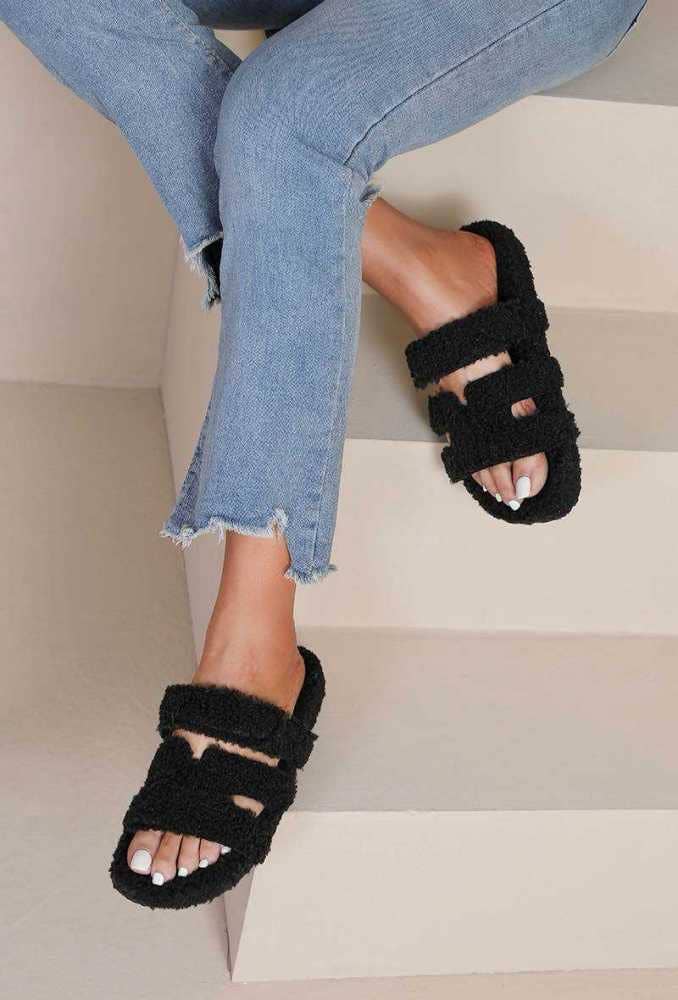 Joia Paris - Wholesale Mules - Women's - Mule flat slipper with trendy fur 83XQ1