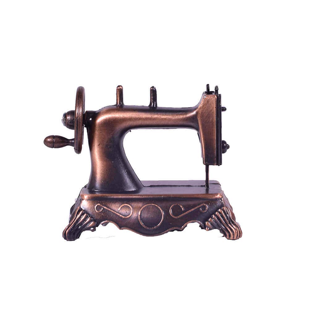 giftland – wholesale Pennvässare – Vintagestil liten pennvässare i bronsform av symaskin0