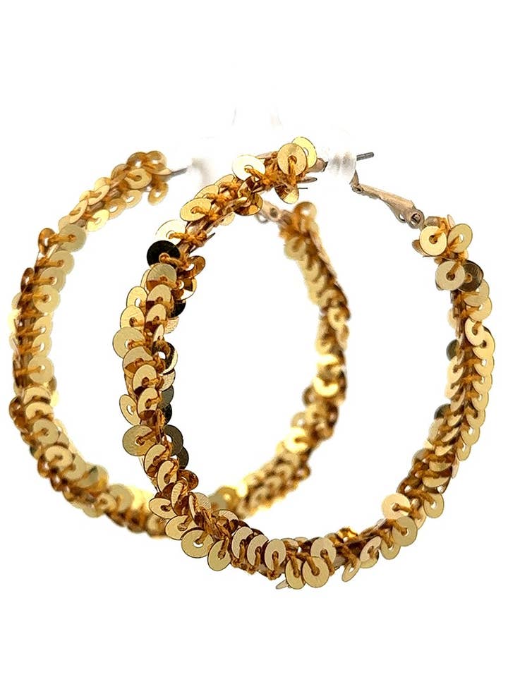 Trendy Hoop Earrings for wholesale by Urbanista Outlet