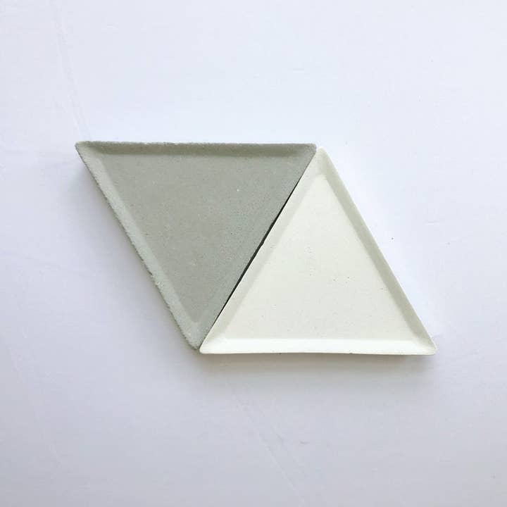 Smells Like Home Store - Vendita all'ingrosso Vassoi decorativi - Vassoio triangolare in cemento